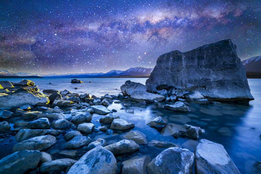 Lake Tekapo under the milkyway, New Zealand