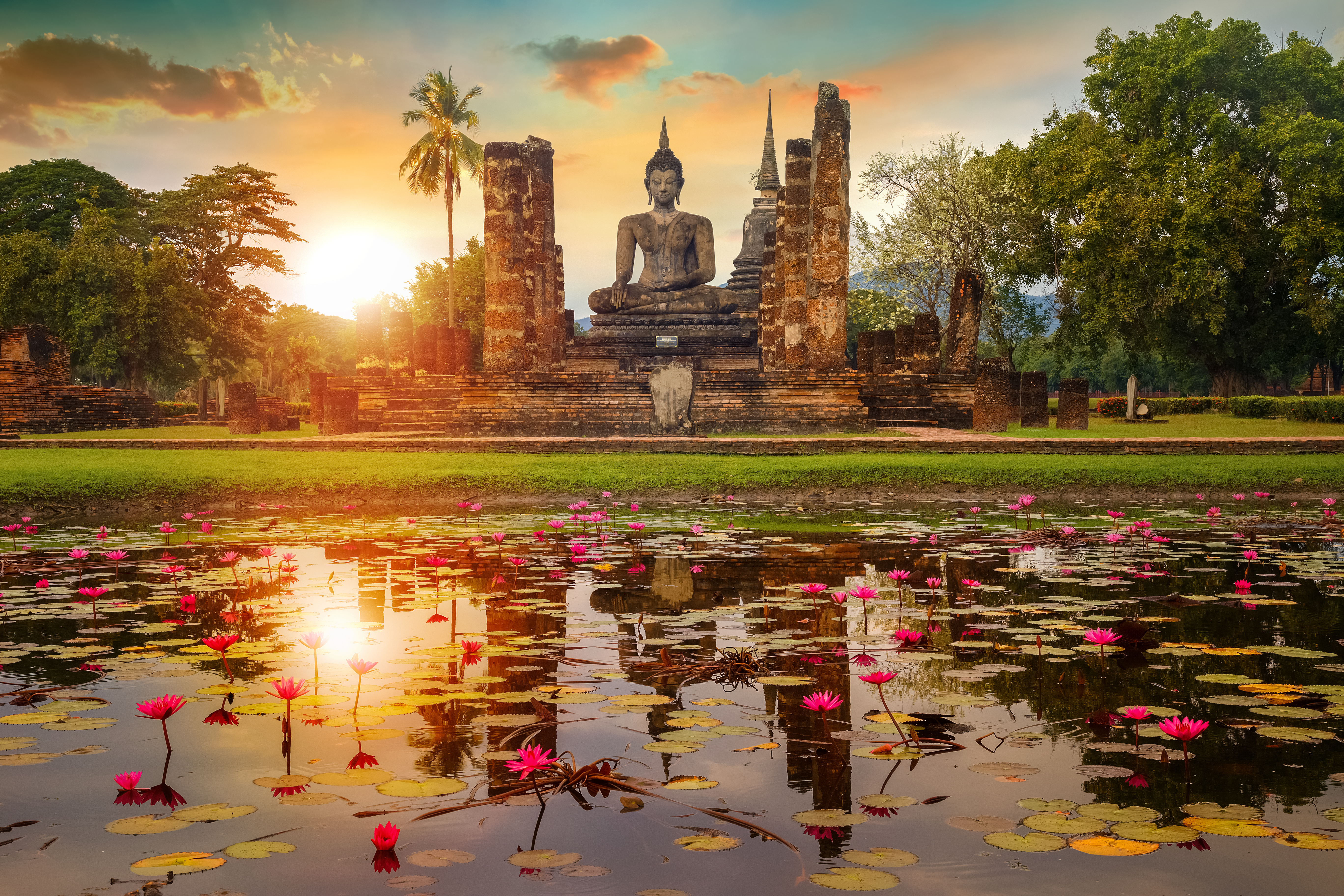 Wat Mahathat Temple in the precinct of Sukhothai Historical Park, Thailand