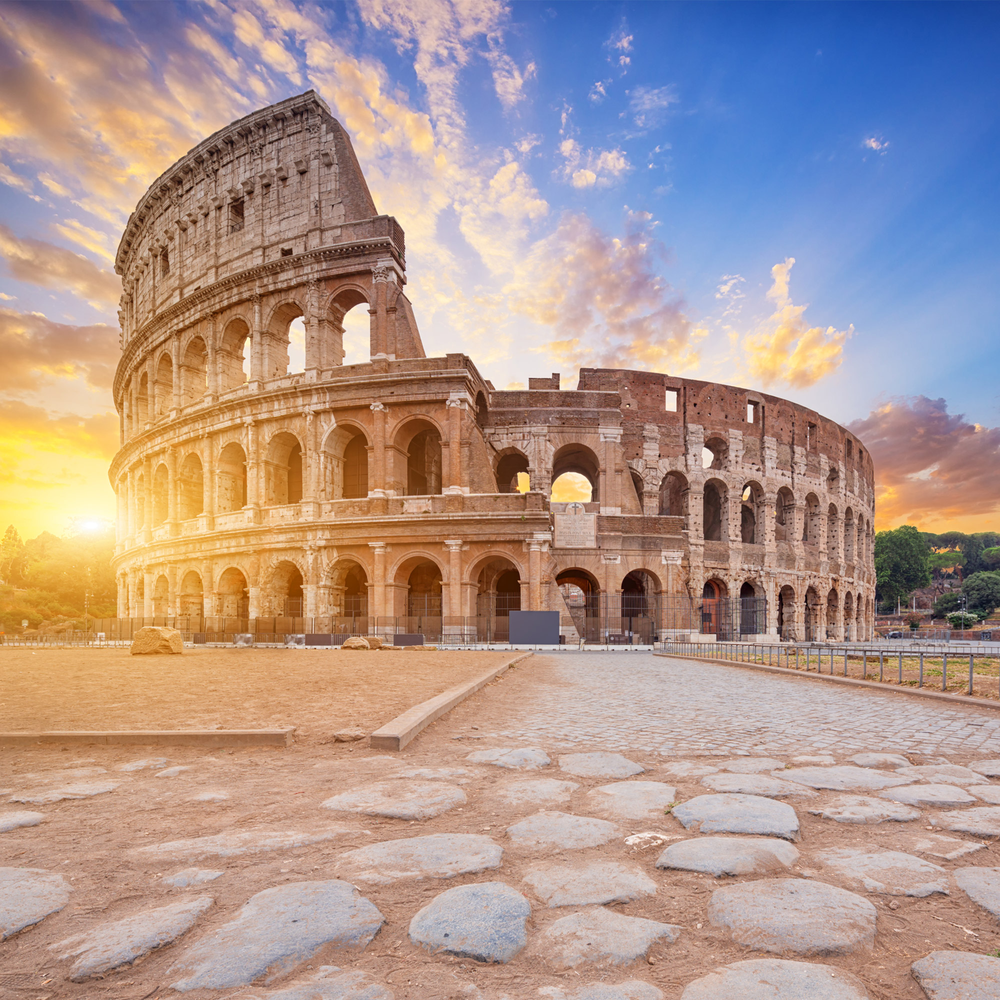 sunrise rome coliseum