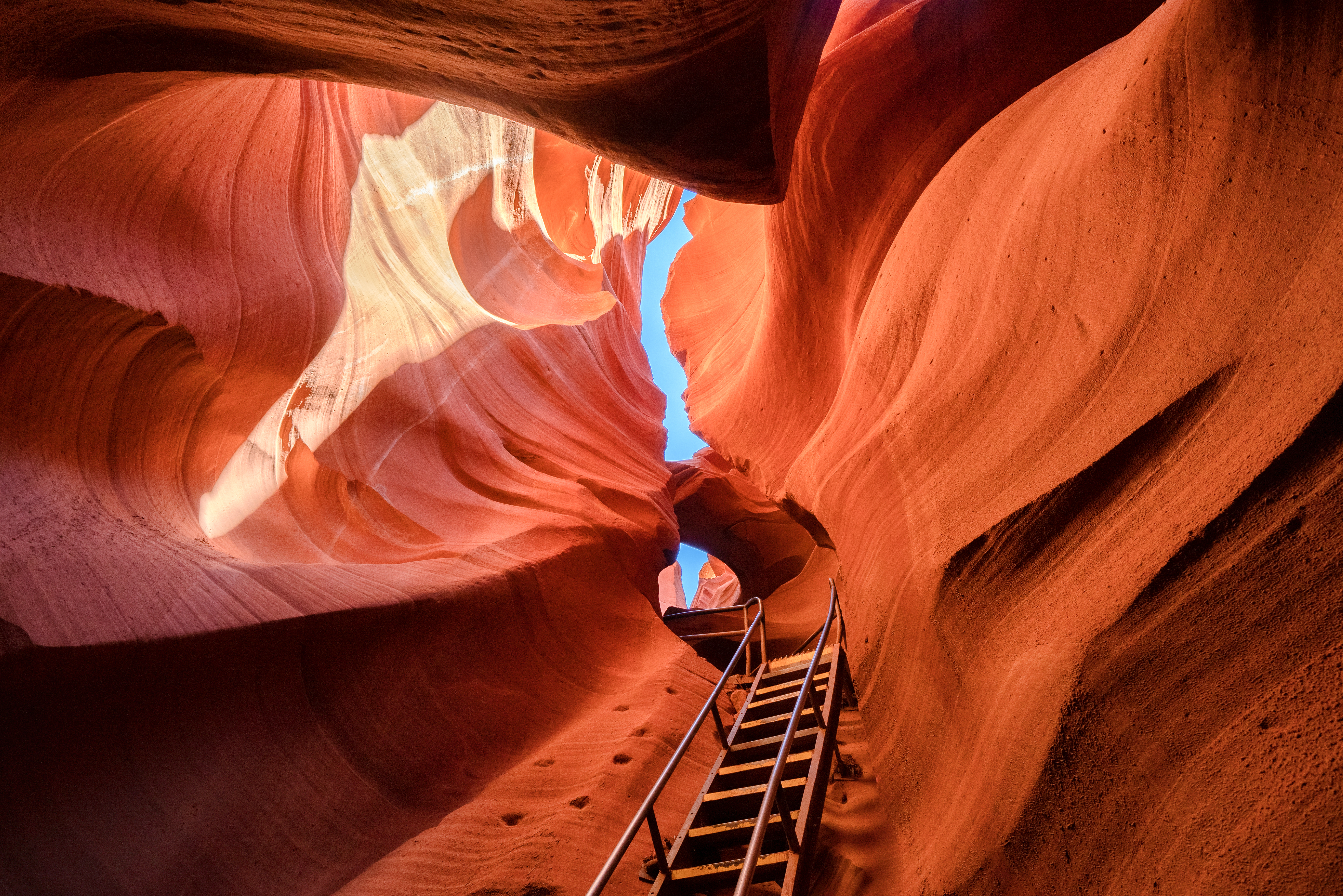 The afternoon sun streaming into the beautiful lower Antelope Canyon