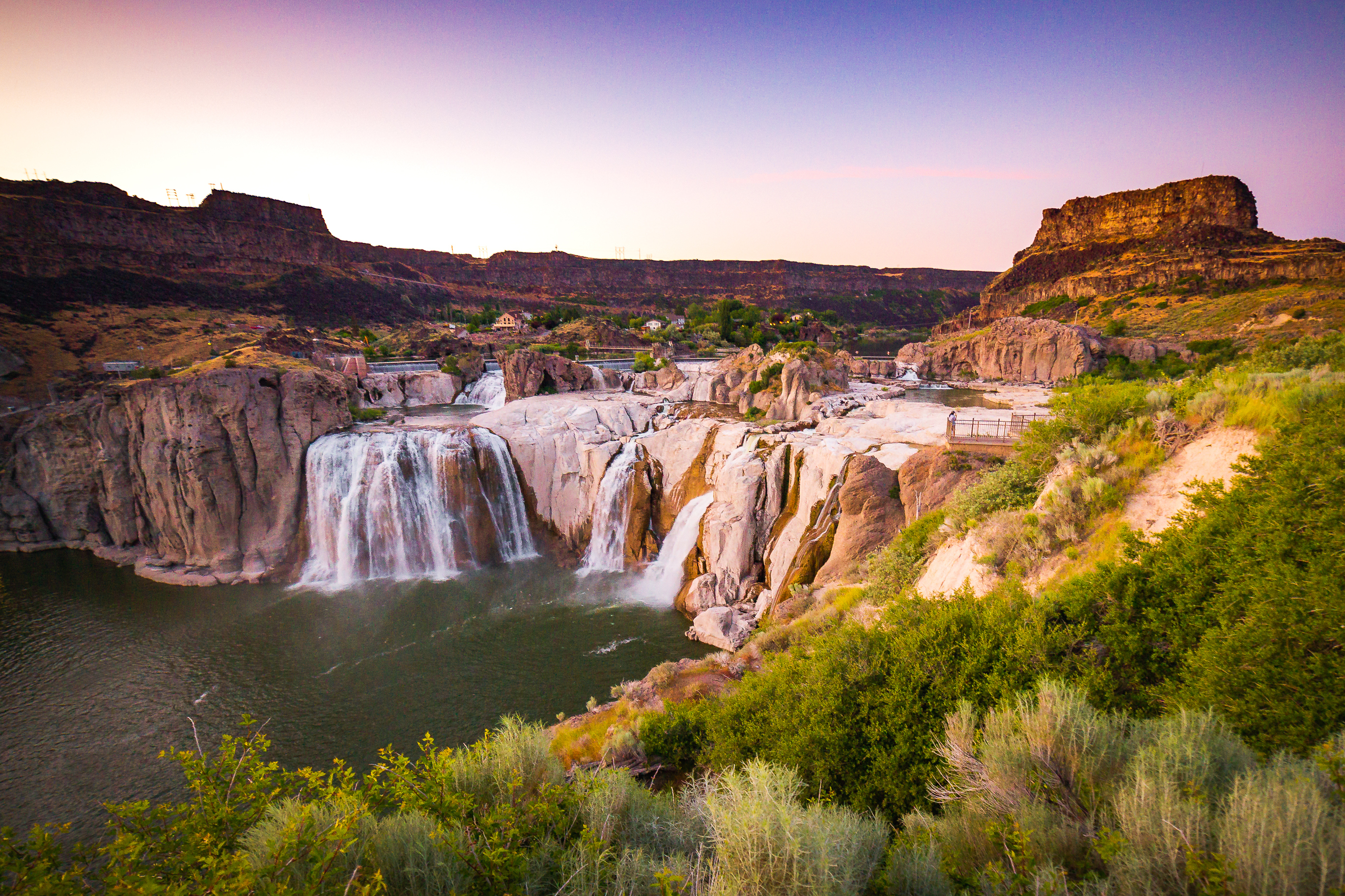 Scenic panorama of Shoshone Falls and dramatic canyon, Twin Falls, Idaho, USA