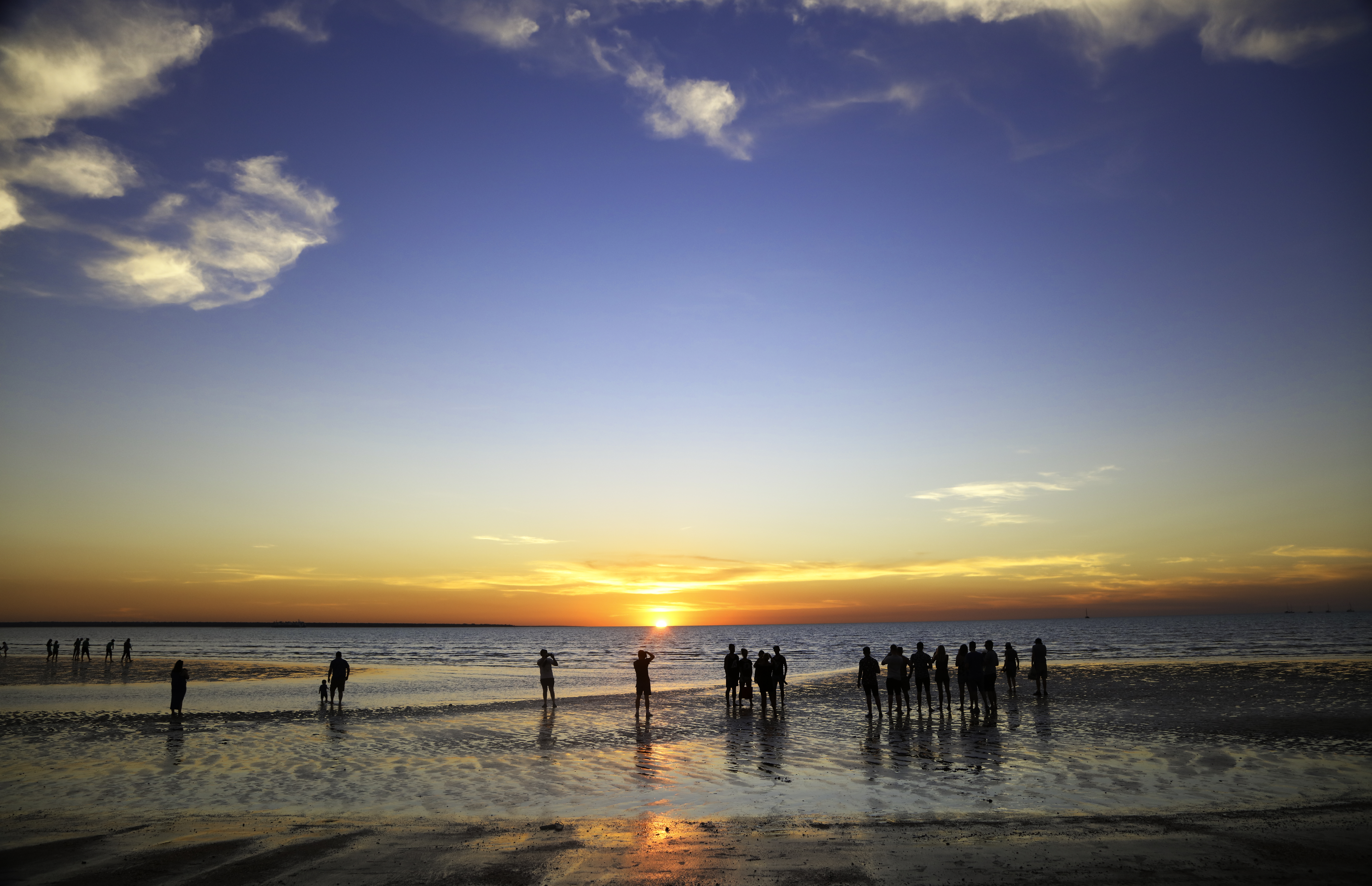 Crowds come to watch the sunset at Mindil Beach Darwin