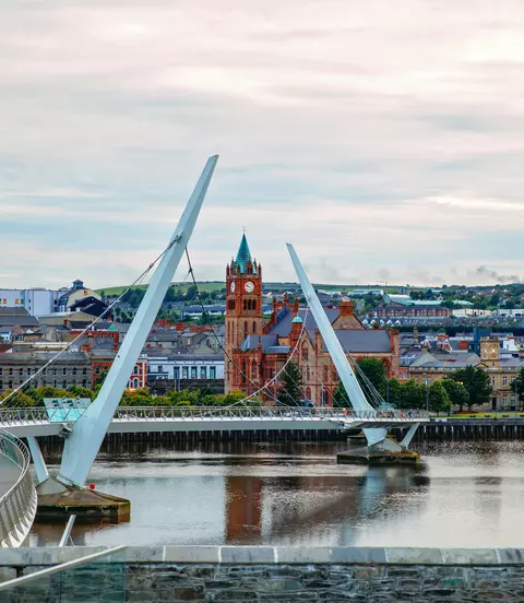  Illuminated Peace bridge in Derry Londonderry, City of Culture