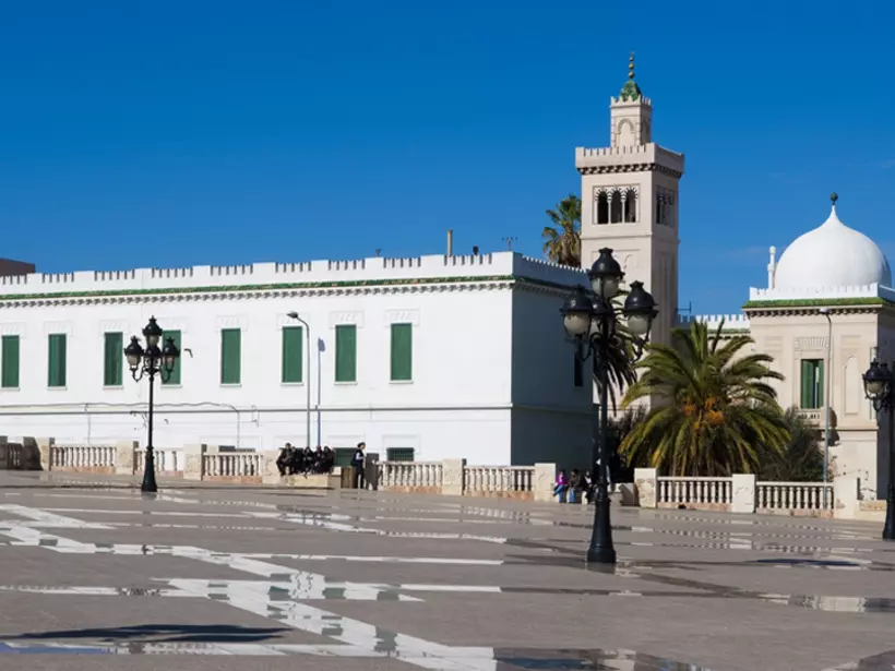 The main square in Tunis is always a great photo opportunity during your Tunisia vacation.