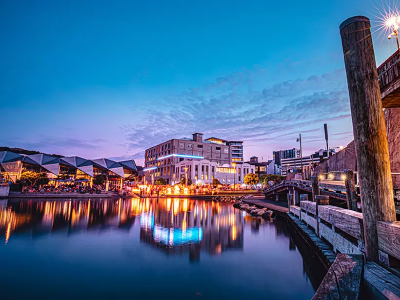 Explore the vibrant arts and entertainment offered in the city of Wellington