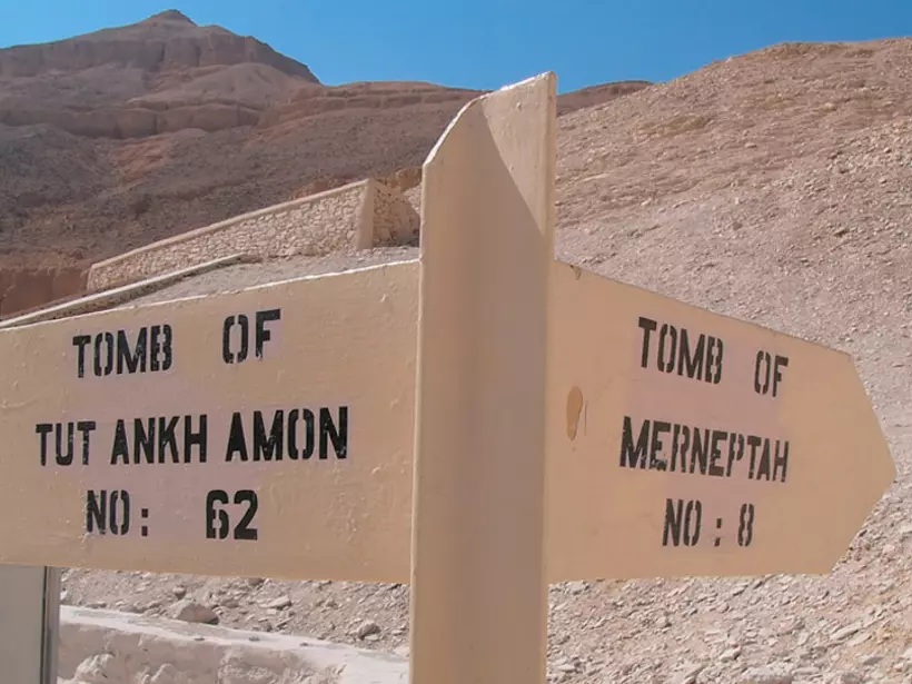 Signpost for the Tombs of Tutankhamon and Merneptah
