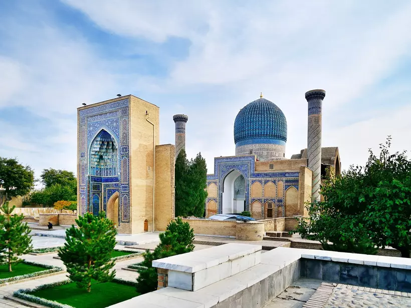 Shah-i-zinda, Registan square. Unesco world heritage