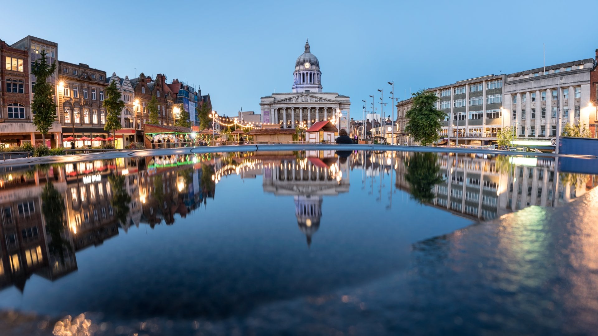 Council House or City Hall and fountain in the Old Market Square, Nottingham, England, UK (United Kingdom)