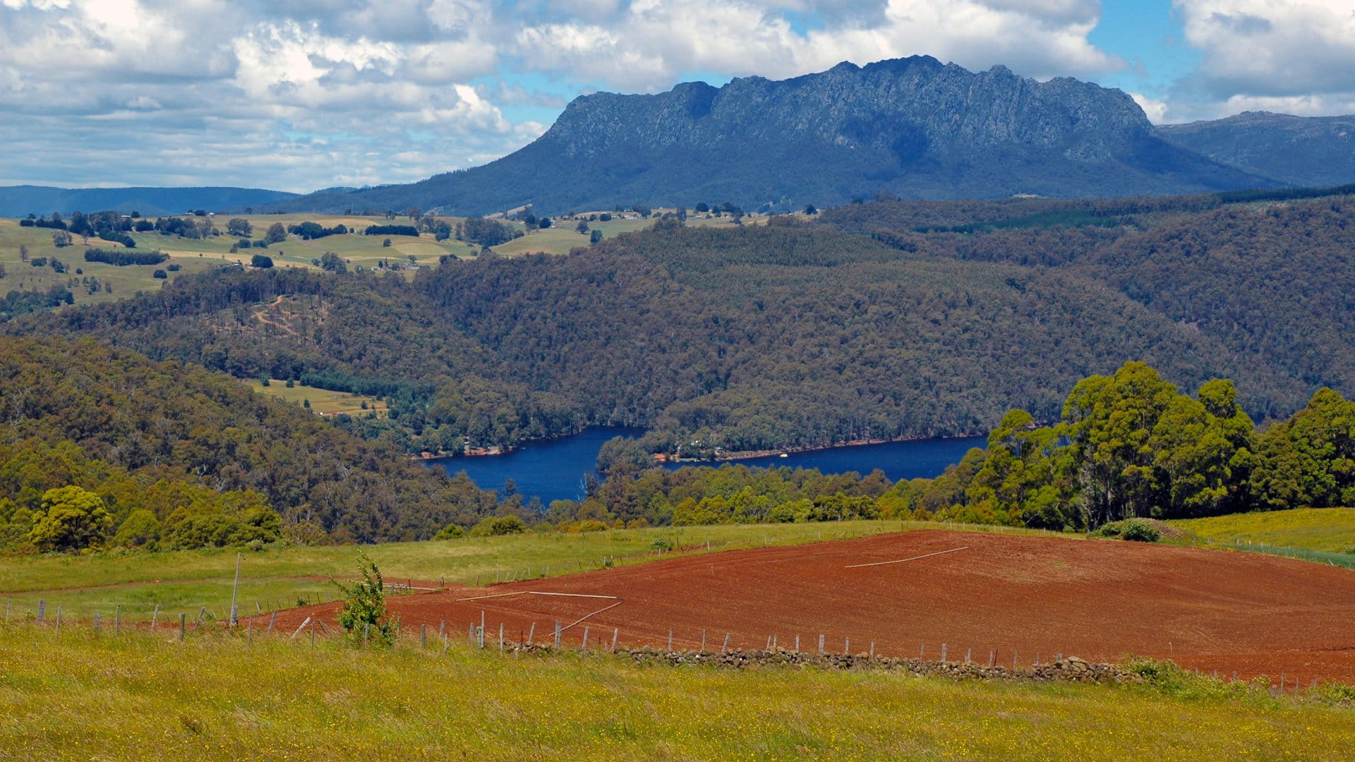 Cradle Mountain National Park, Tasmania, Australia