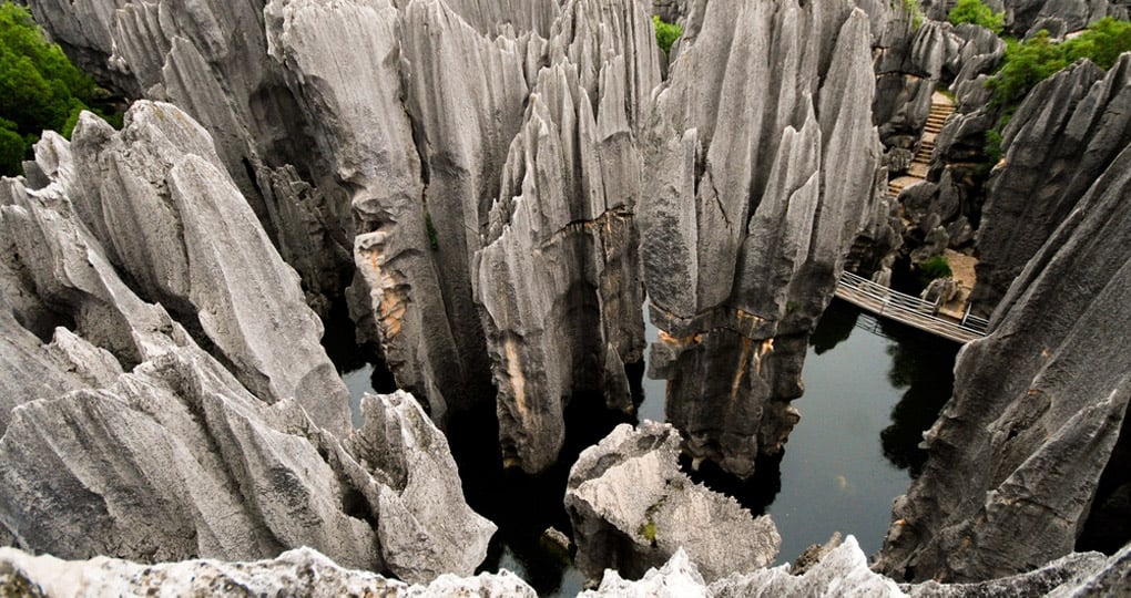 Razor rock mountains at Stone Forest National Park is a popular inclusion on most China tours Razor rock mountains at Stone Forest National Park is a popular inclusion on most China tours