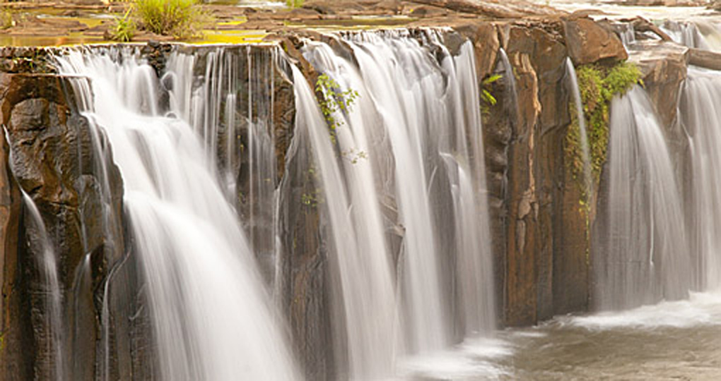 Tad Pha Suam waterfalls