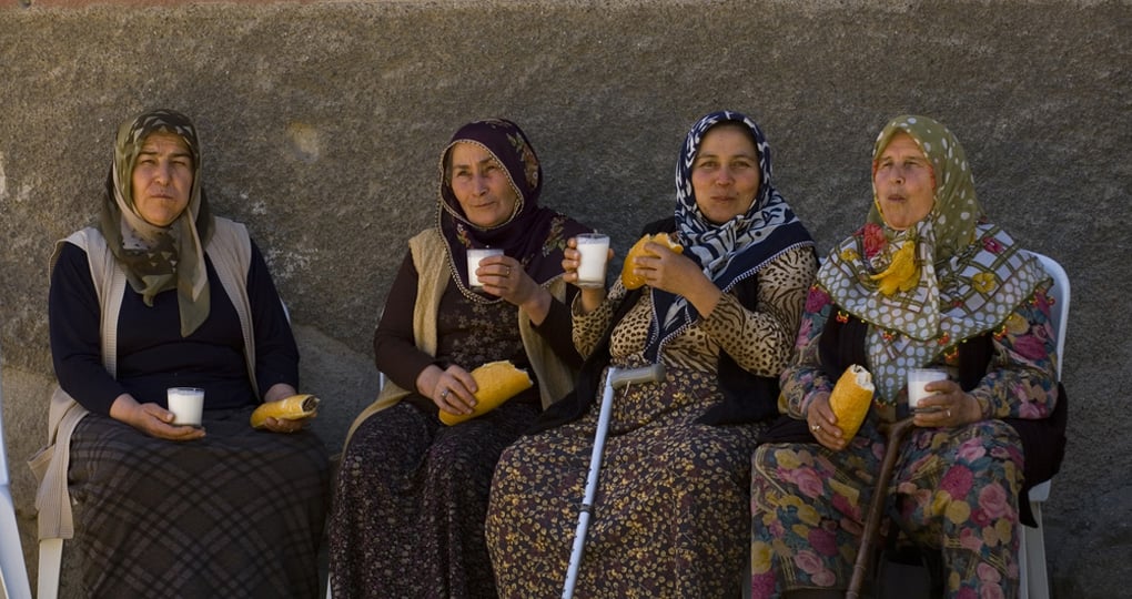 Having lunch in the streets of Ankara