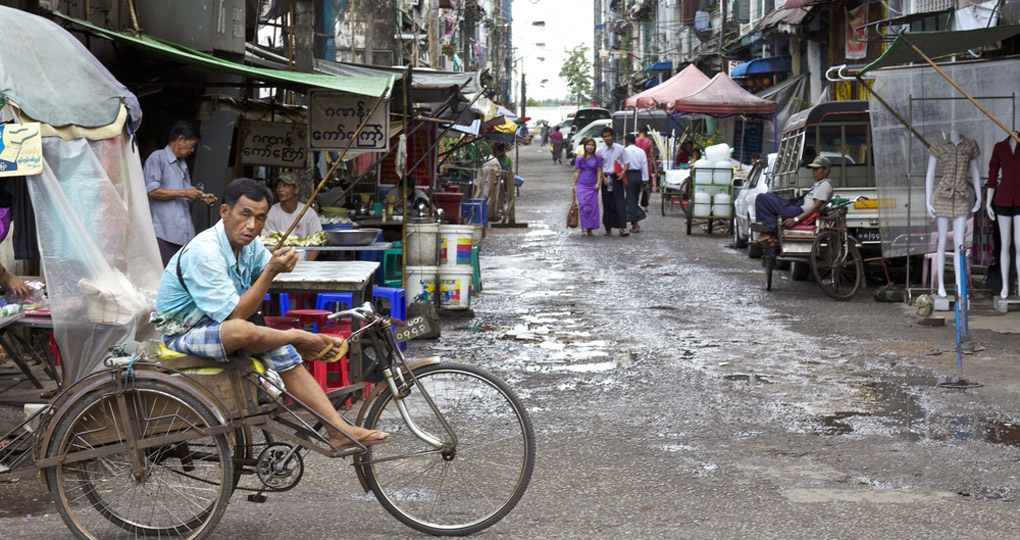 Street vendors in downtown Yangon Street vendors in downtown Yangon