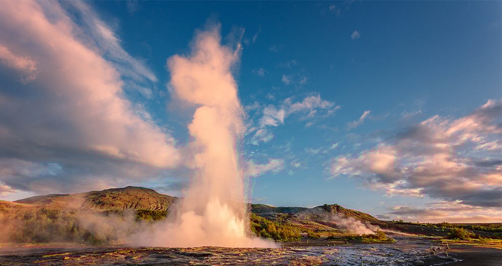 Geyser Strokkur, Geysir National Park, Iceland Geyser Strokkur, Geysir National Park, Iceland