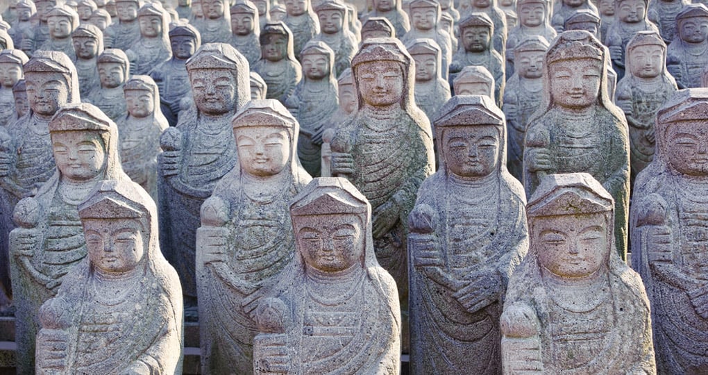 Gwaneumsa buddhist Temple is a popular inclusion for your Korea vacation.