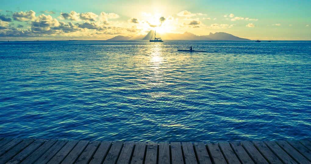 Beautiful sunsets are a great photo opportunity while on your Tahiti vacation Beautiful sunsets are a great photo opportunity while on your Tahiti vacation