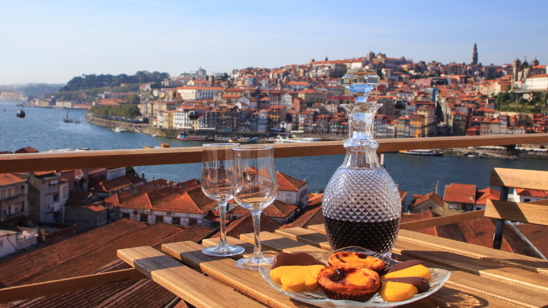 Port wine with a view in Lisbon