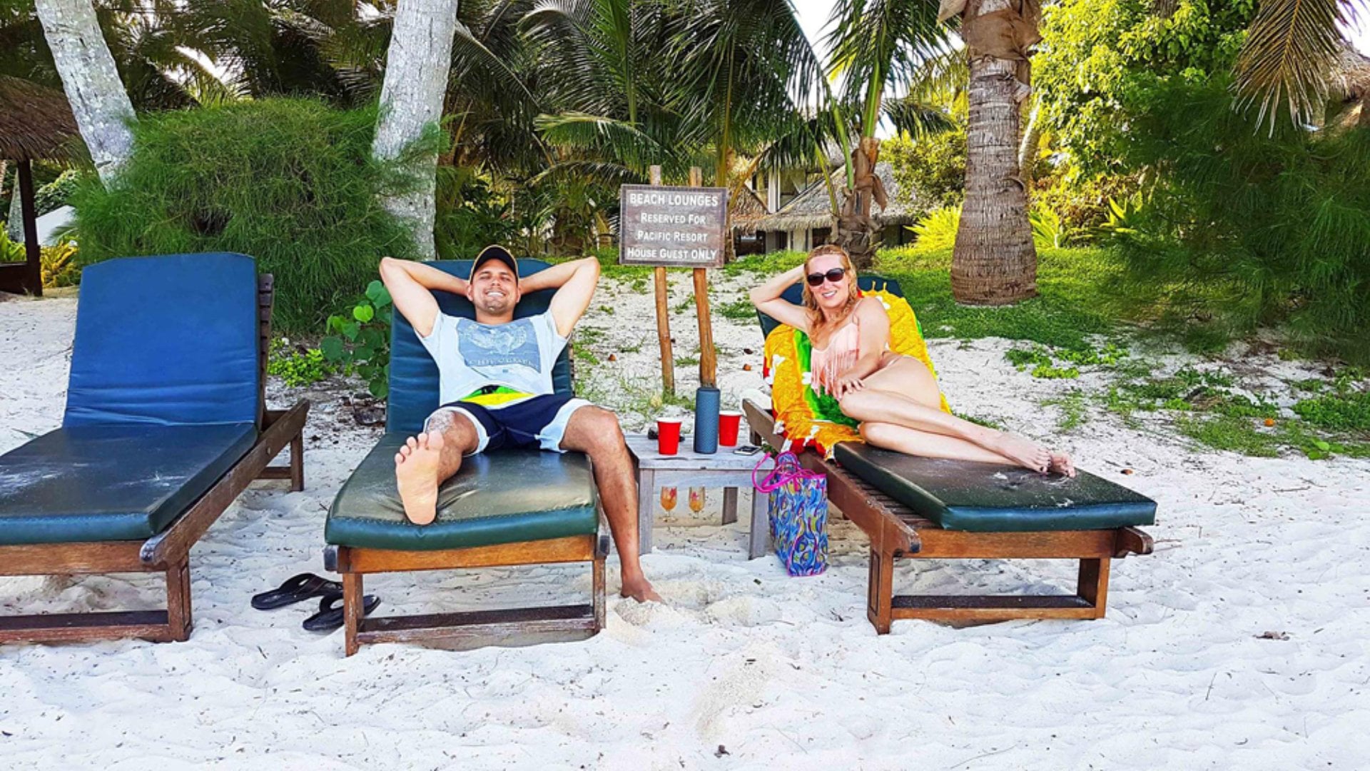 Alejandro - Alejandro and Kasia Relaxing on Muri Beach, Rarotonga, Cook Islands