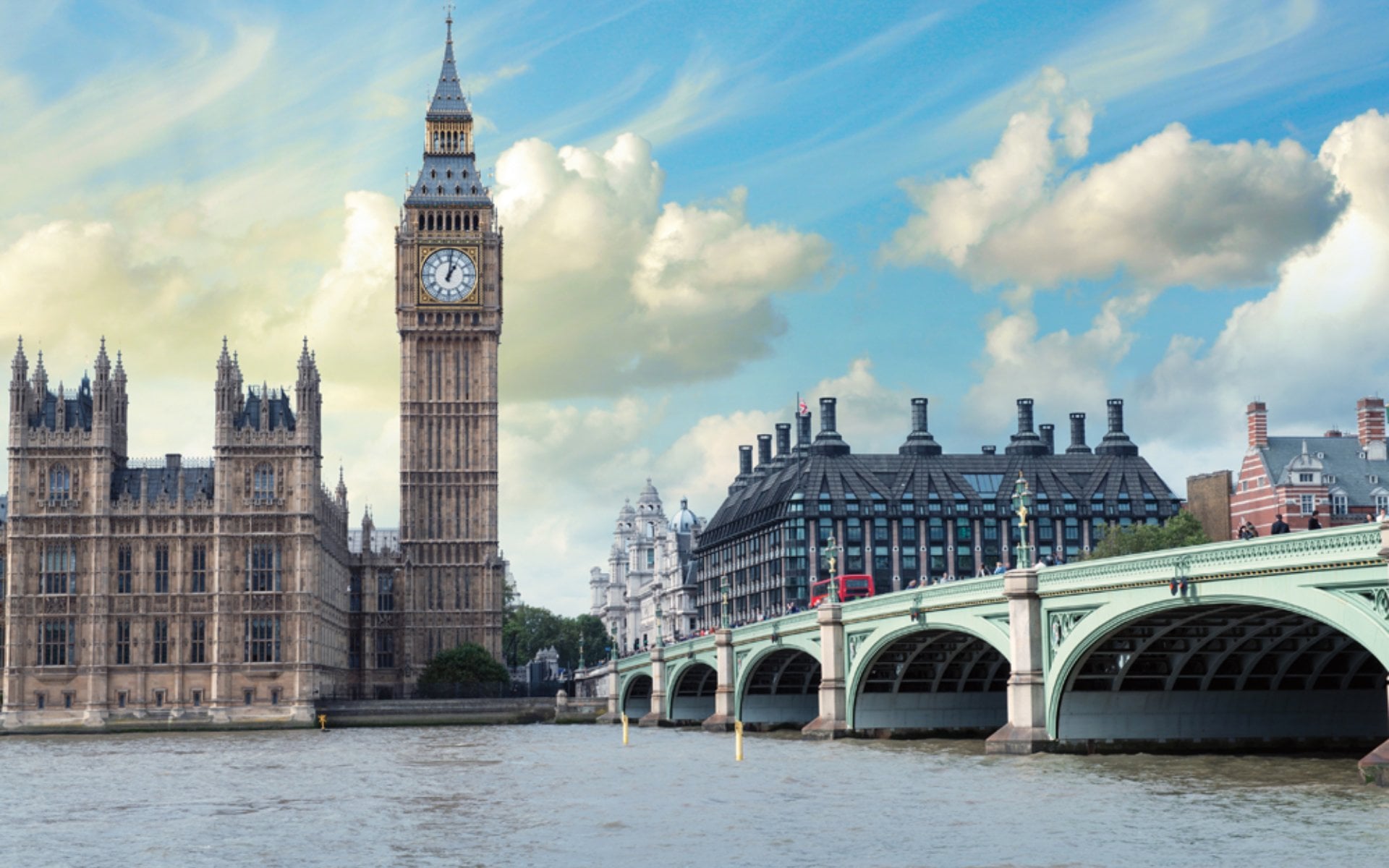 Big Ben, Houses of Parliament, and Westminster Bridge in London, England, UK (United Kingdom)