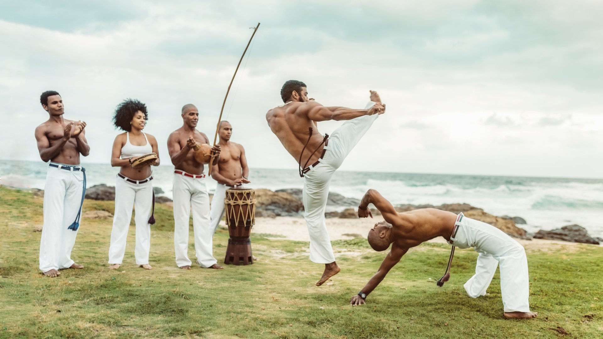 Group of preformers doing Capoeira.