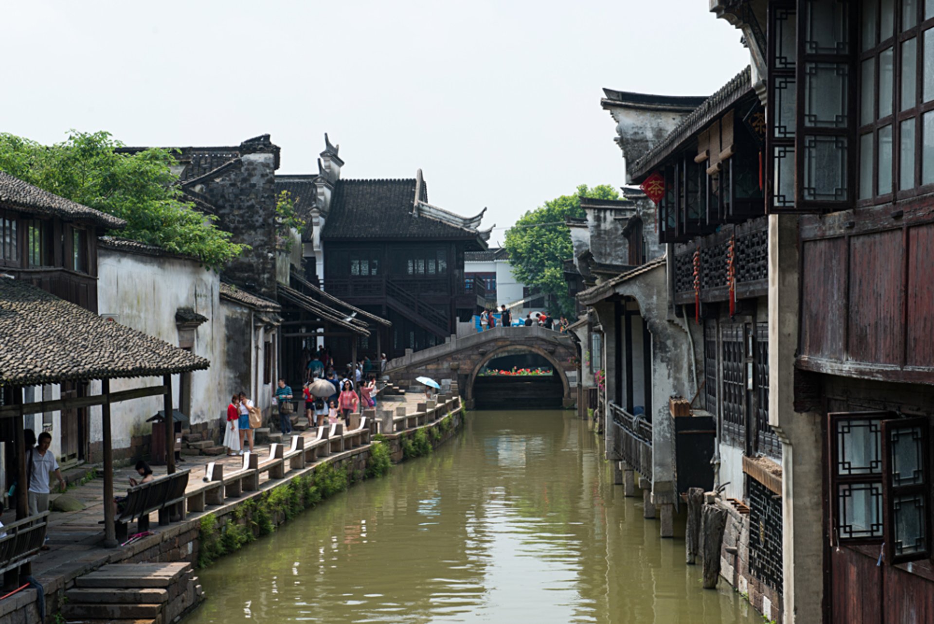 Flash Parker - Ancient and Picturesque Water Town of Wuzhen, China