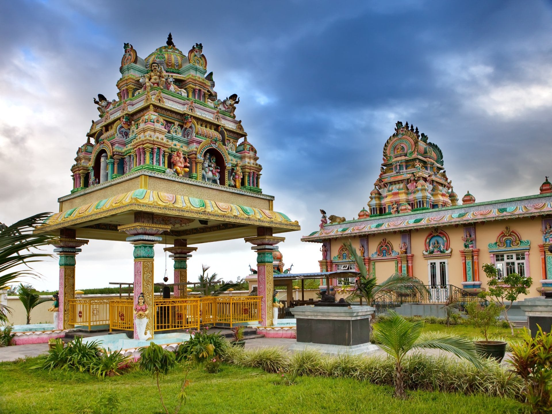 Mauritius Hindu temple