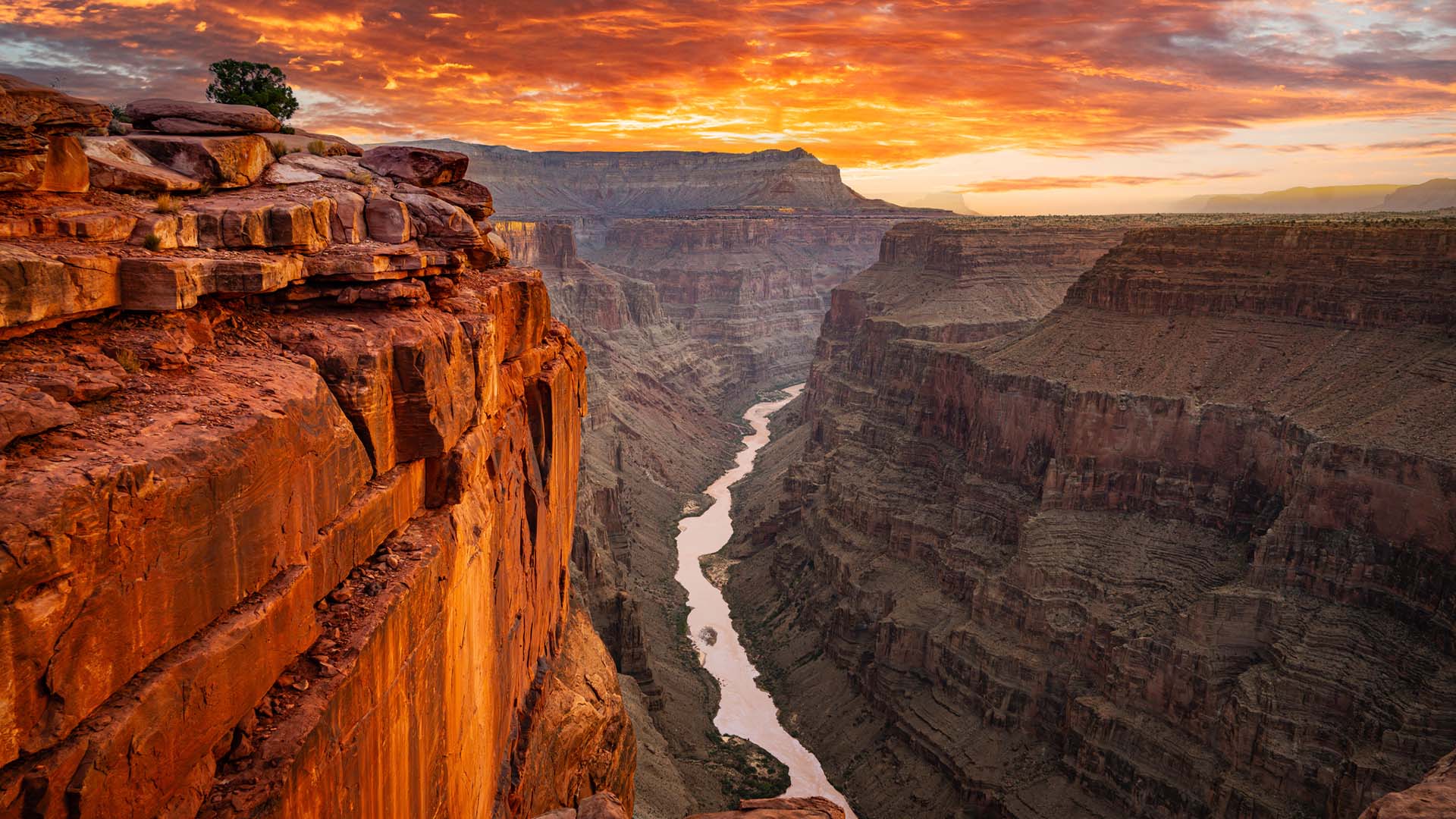 A dramatic sunset at the Grand Canyon
