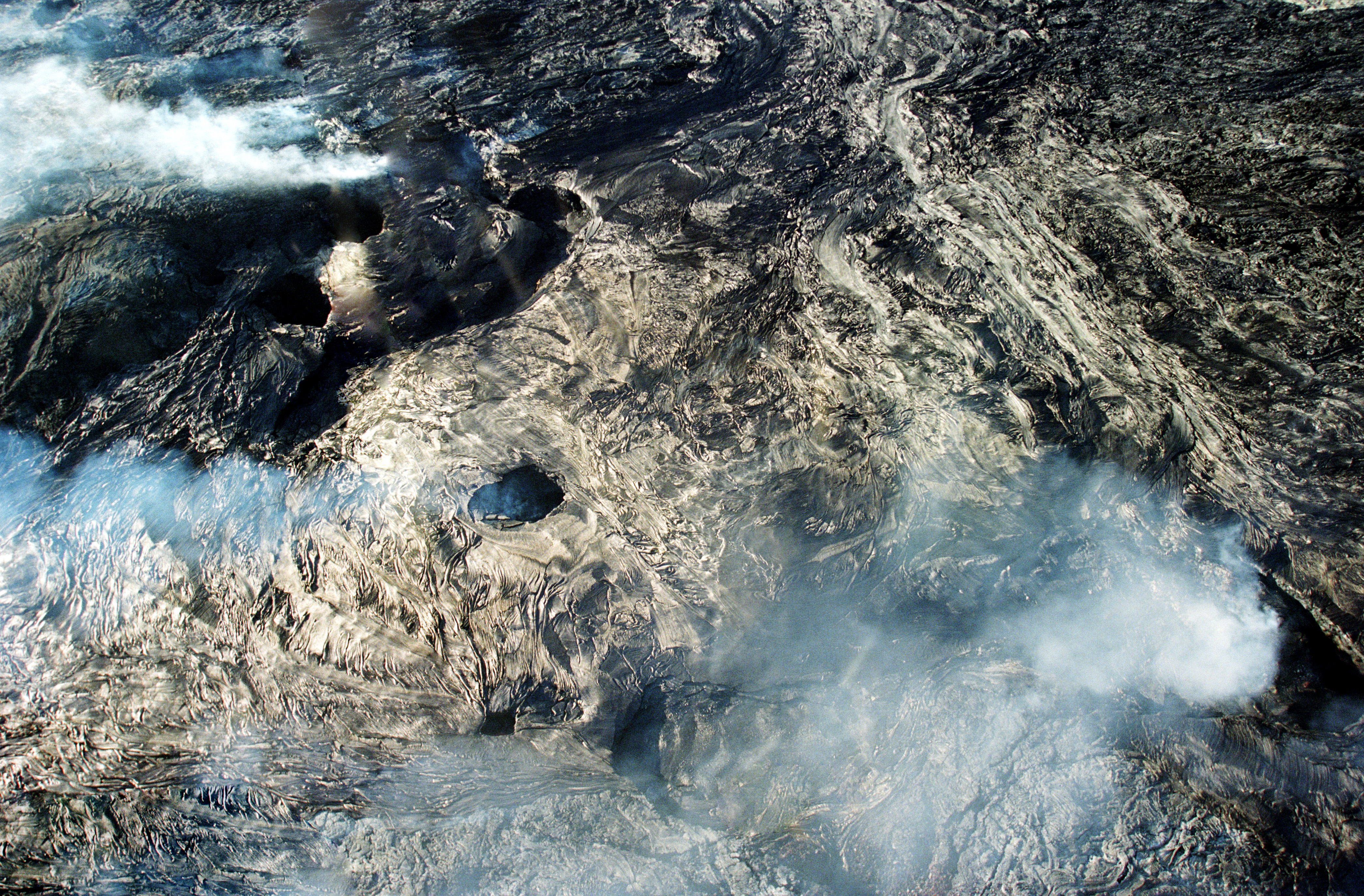 A view of the active volcanos in Hawaii Volcanoes National Park