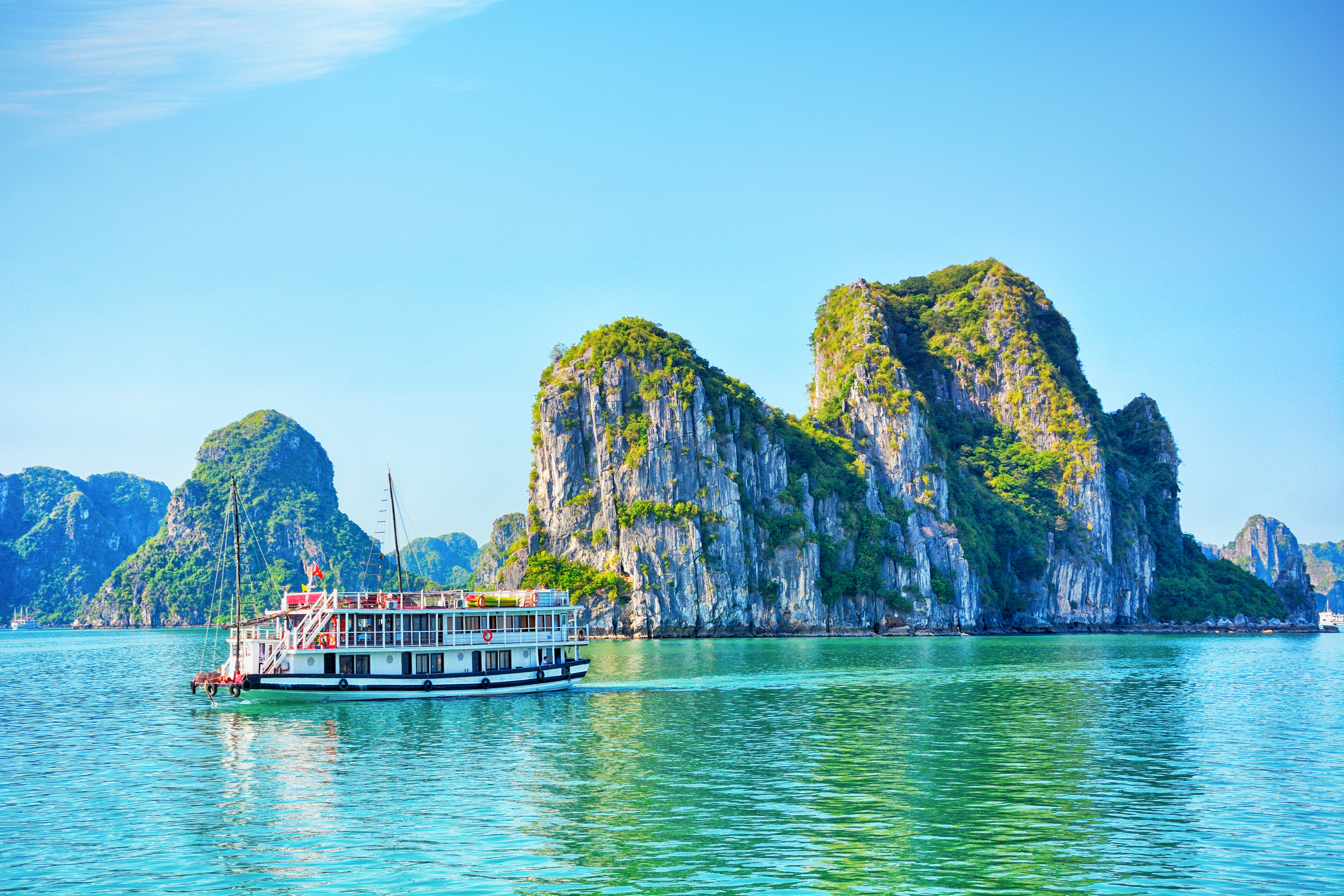 Seascape at Halong Bay