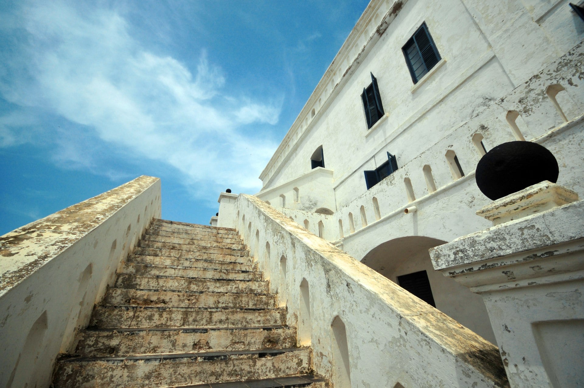 Cape Coast castle, 17th century - central stairway detail