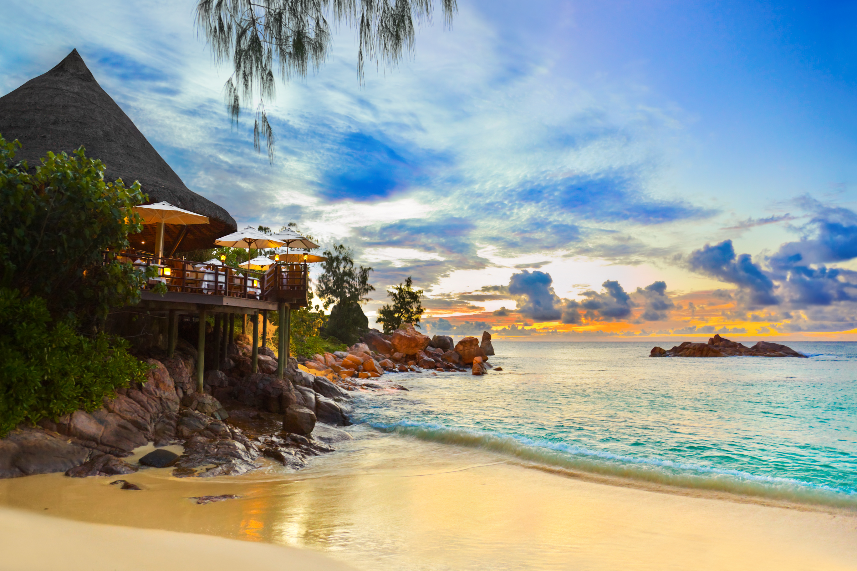 Romantic Seychelles: Praslin Island