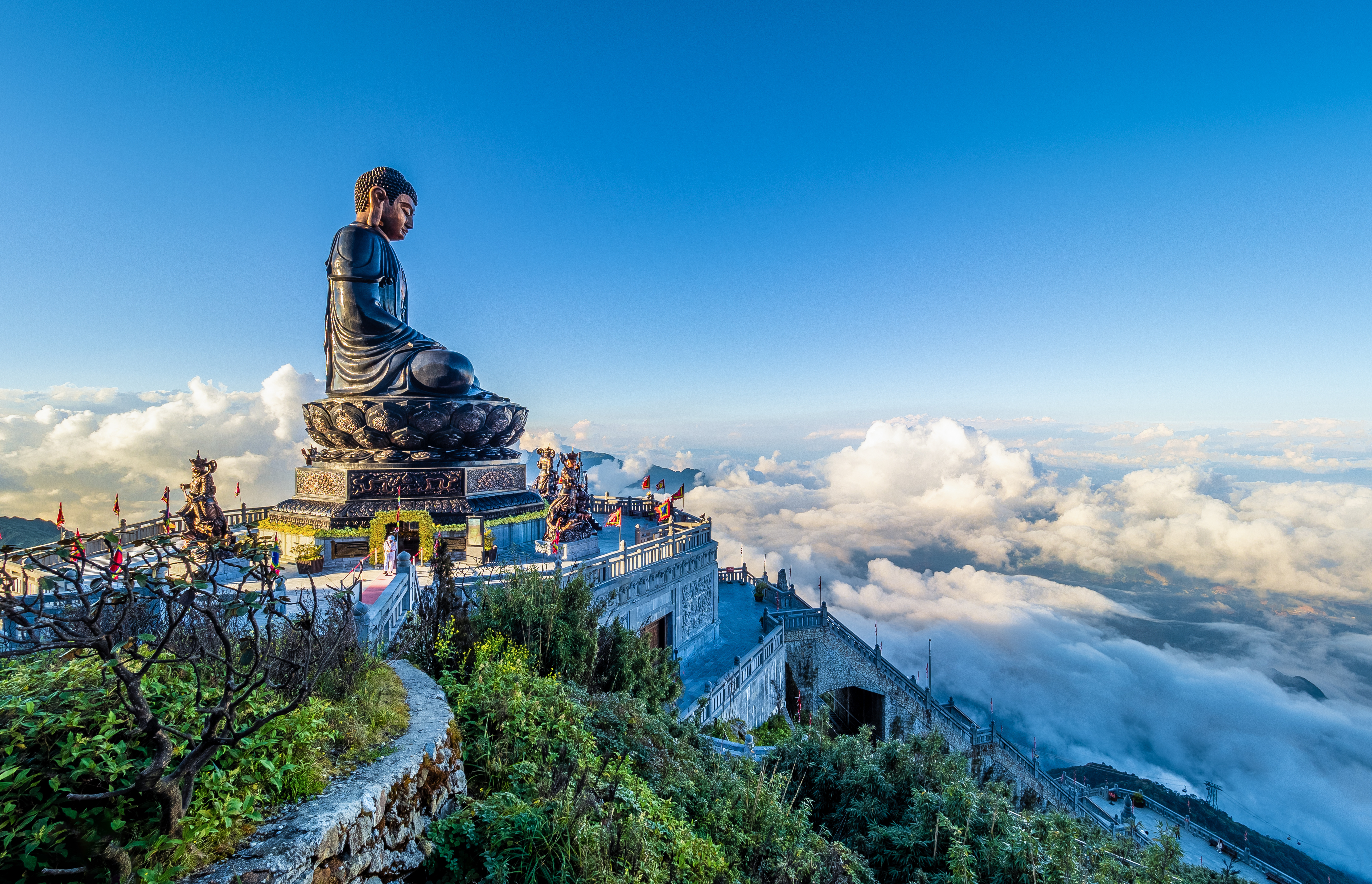 Active Vietnam: Sapa to the Sea