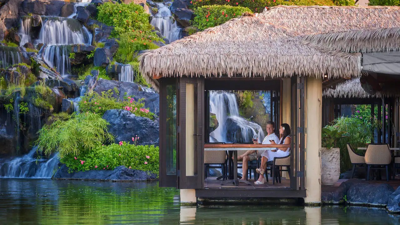 Romance in Hawaii: O'ahu & Kauai