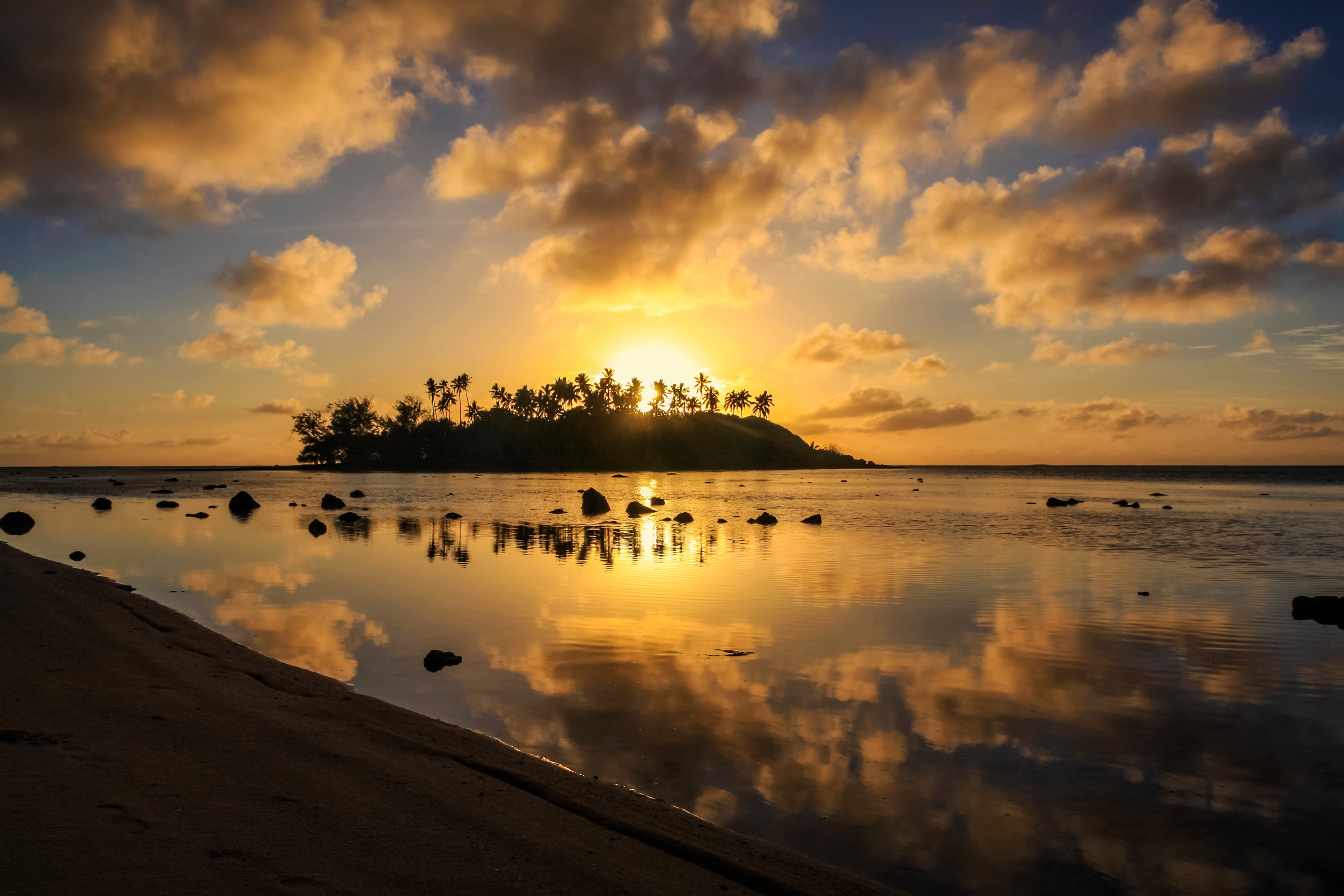 Rumours Luxury Villas: Beachfront Luxury Escape