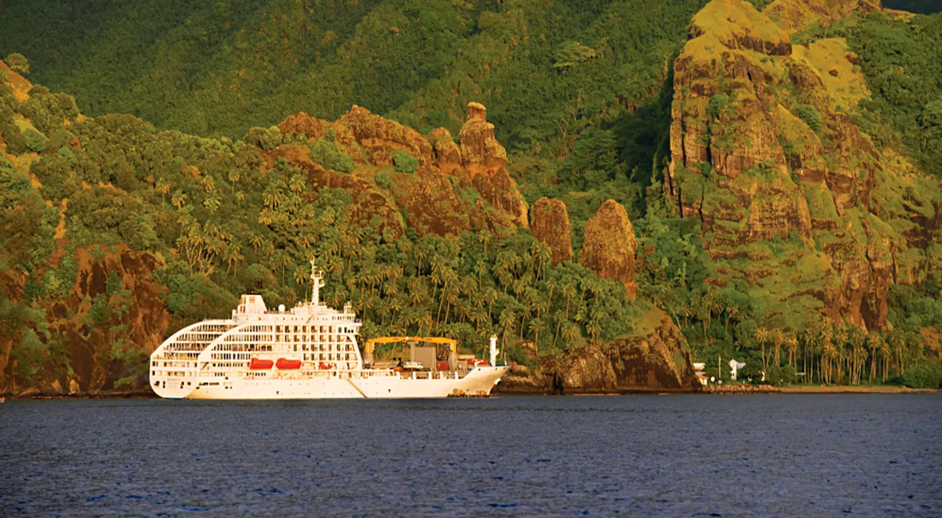 Tahiti (French Polynesia) Aranui 5 Exterior, Tahiti (French Polynesia)