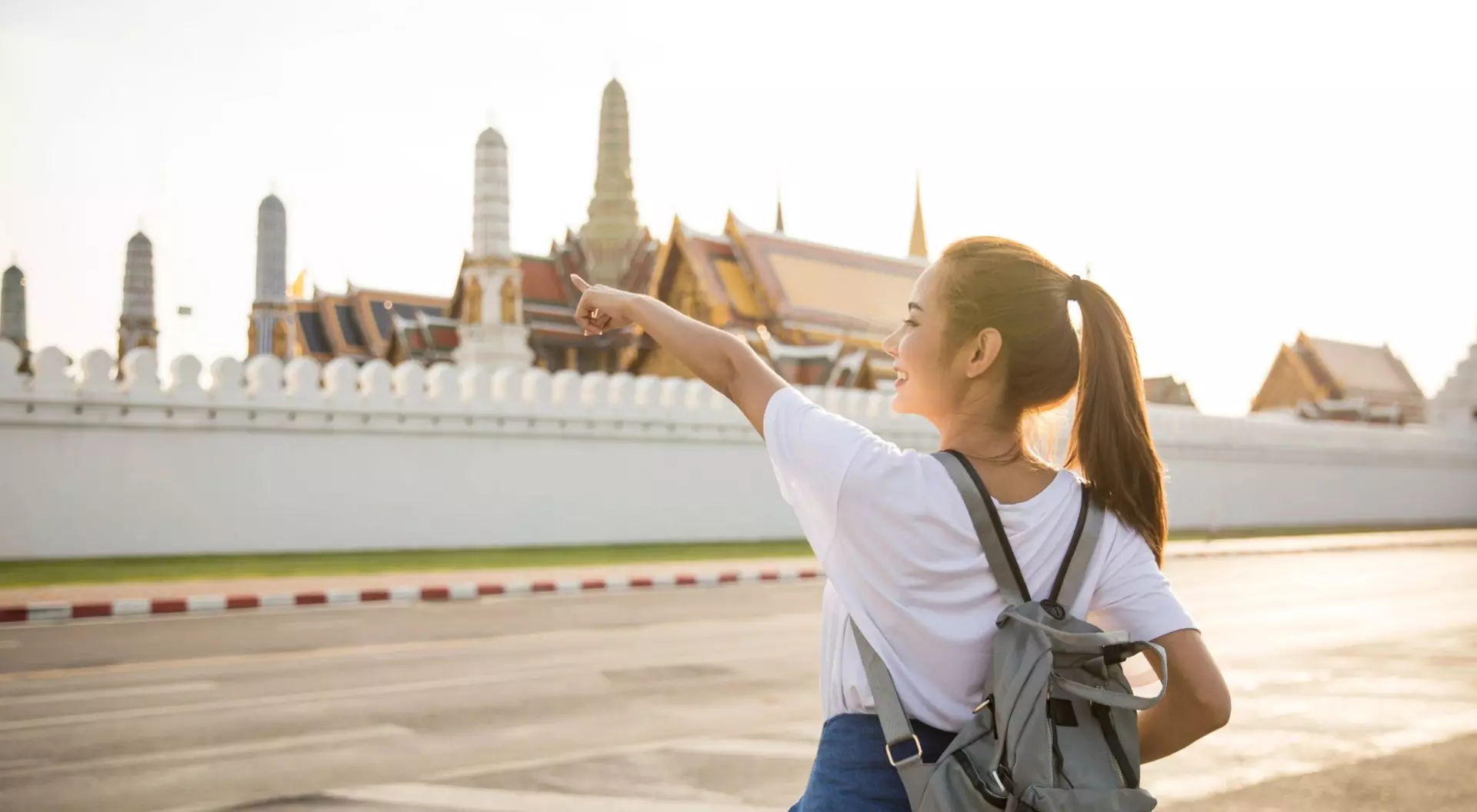 bangkok Asian female backpacker travel in bangkok