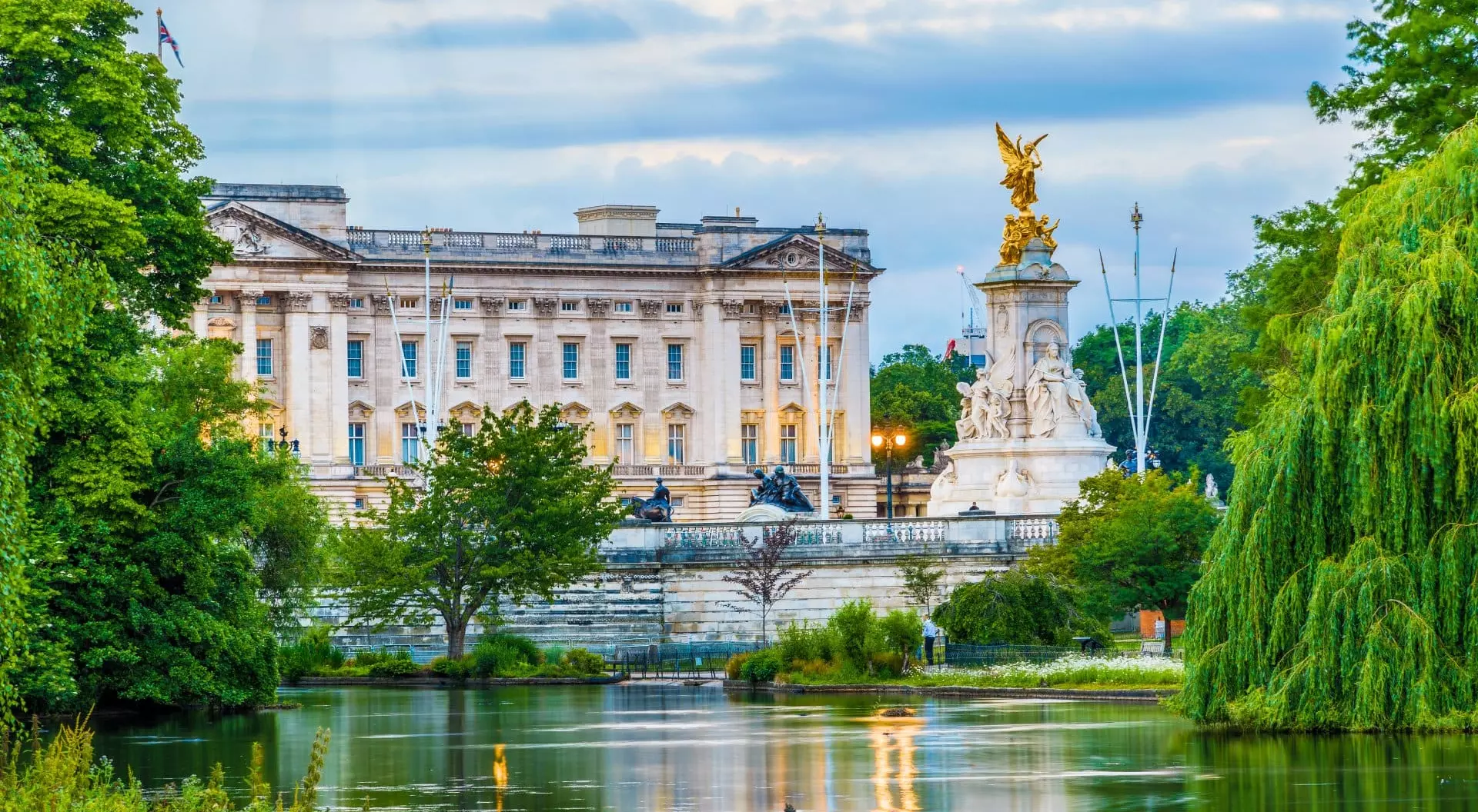 Buckingham Palace, London, England Buckingham Palace seen from St. James Park in London, England, UK (United Kingdom)