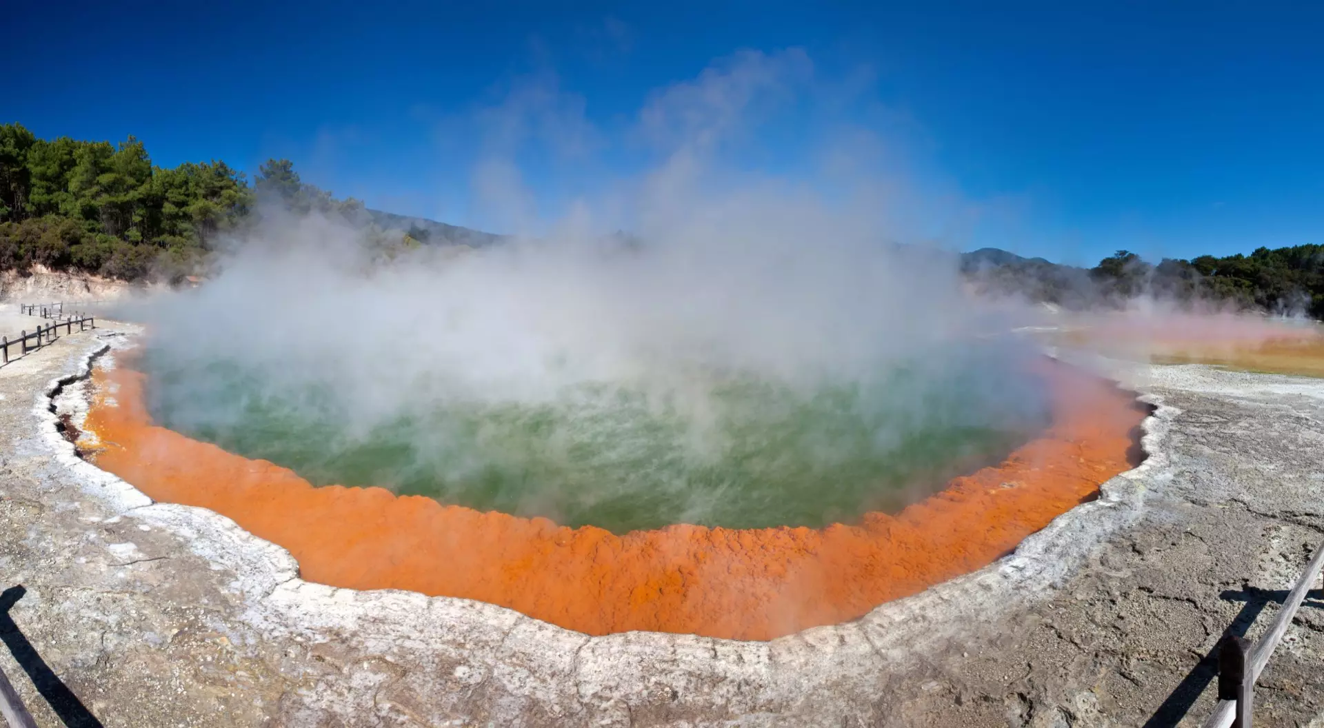 Champagne pool, Wai-O-Tapu Thermal Wonderland, New Zealand
