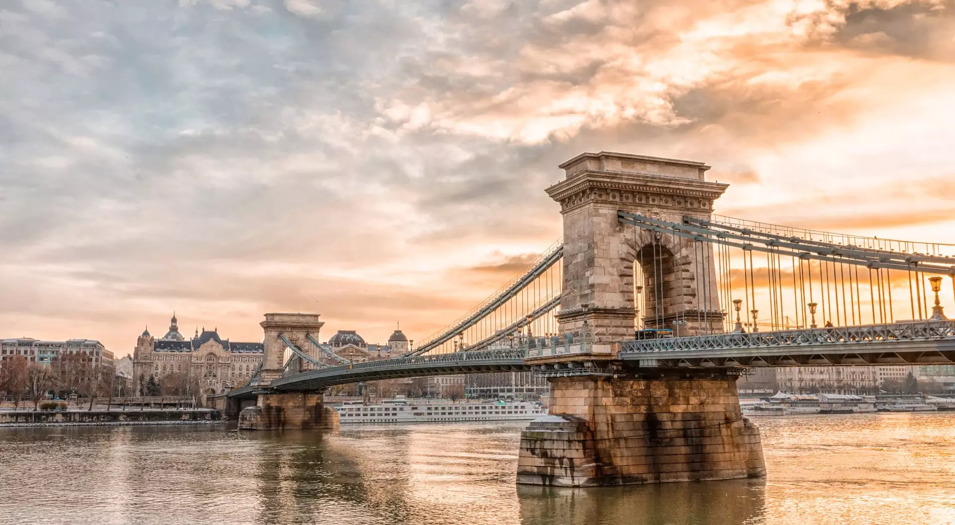 Budapest Panoramic view of Budapest city and Chain Bridge on a frosty snowy winter morning