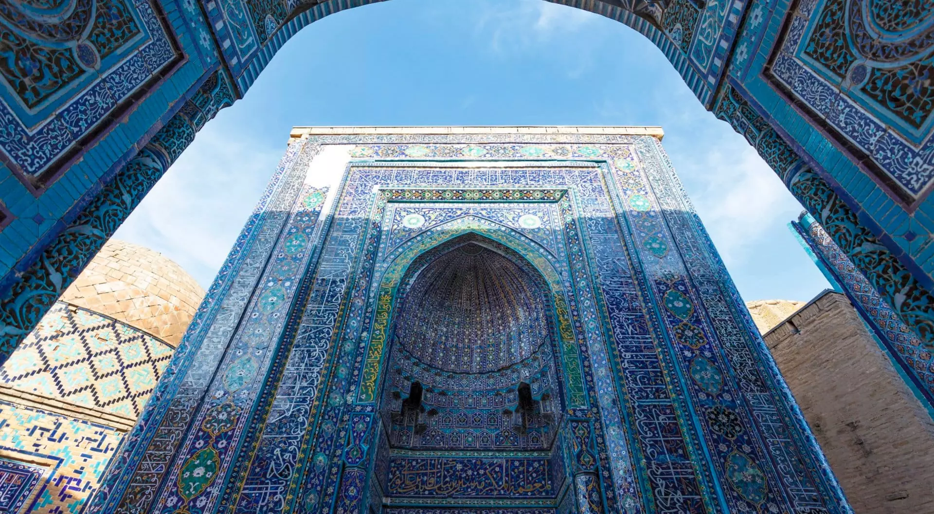 Shah-i-Zinda, Samarkand, Uzbekistan Shah-i-Zinda Ensemble in Samarkand, Uzbekistan