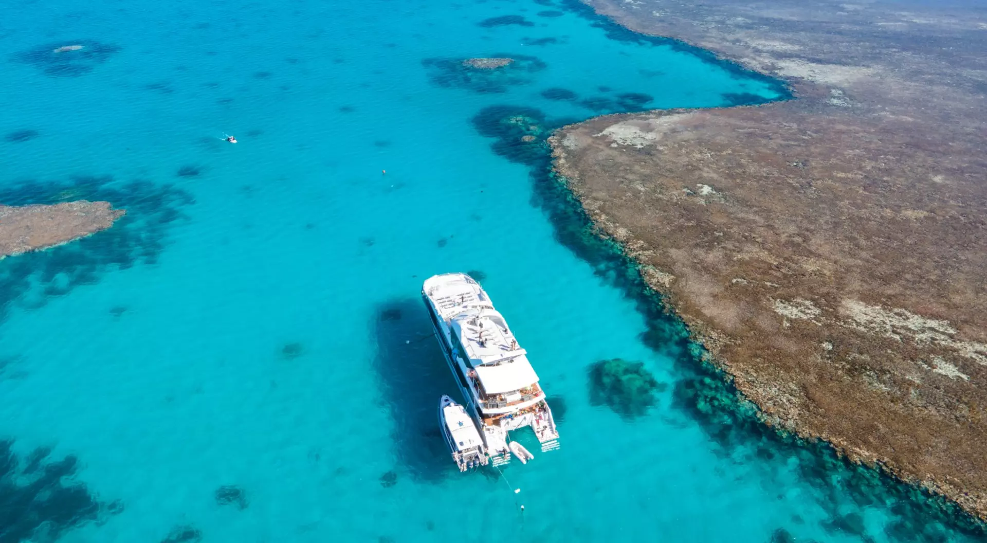 Australia Stunning Coral Reef Lagoon.