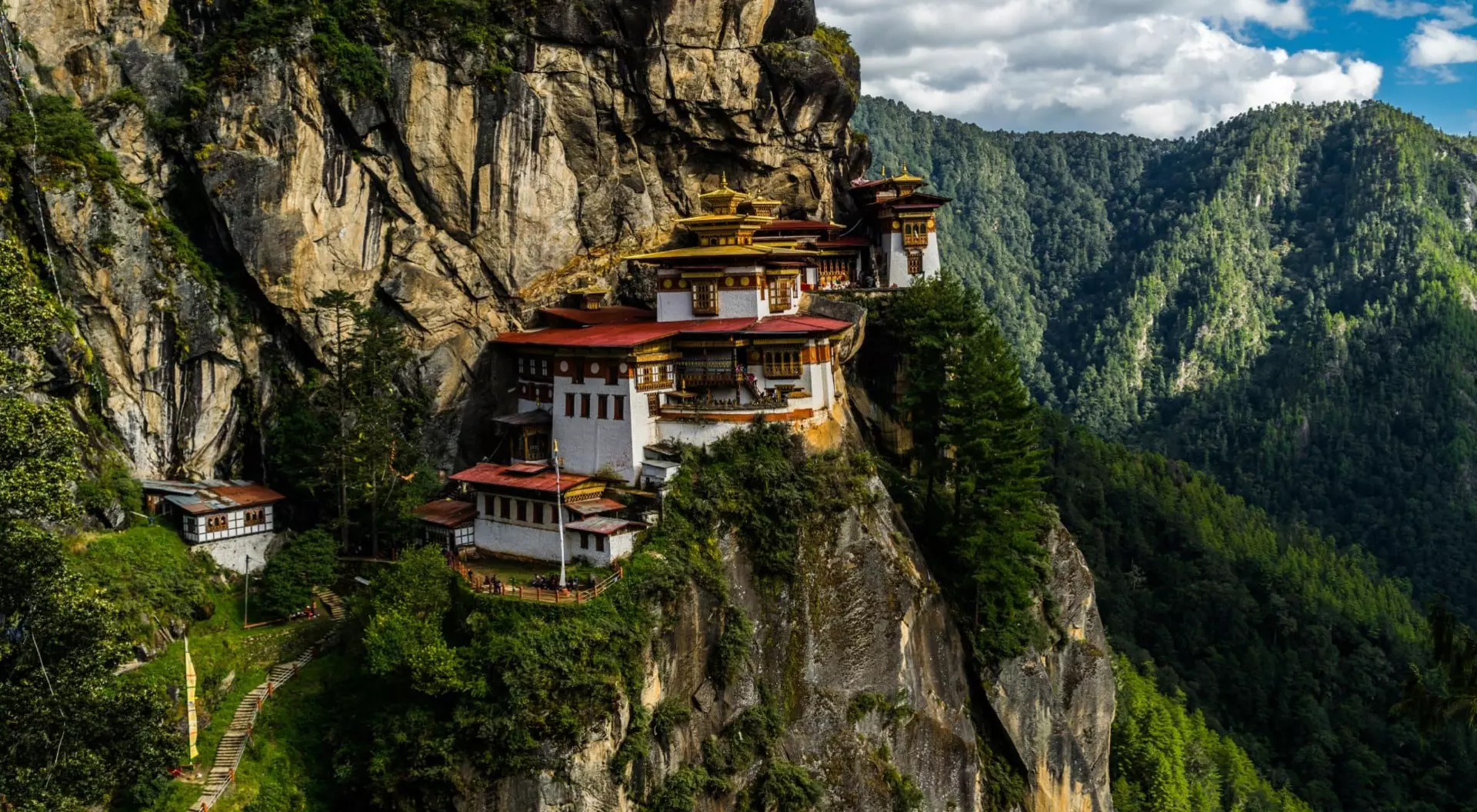 Paro Valley, Bhutan Takshang Monastery or Tiger's Nest, Paro Valley, Bhutan