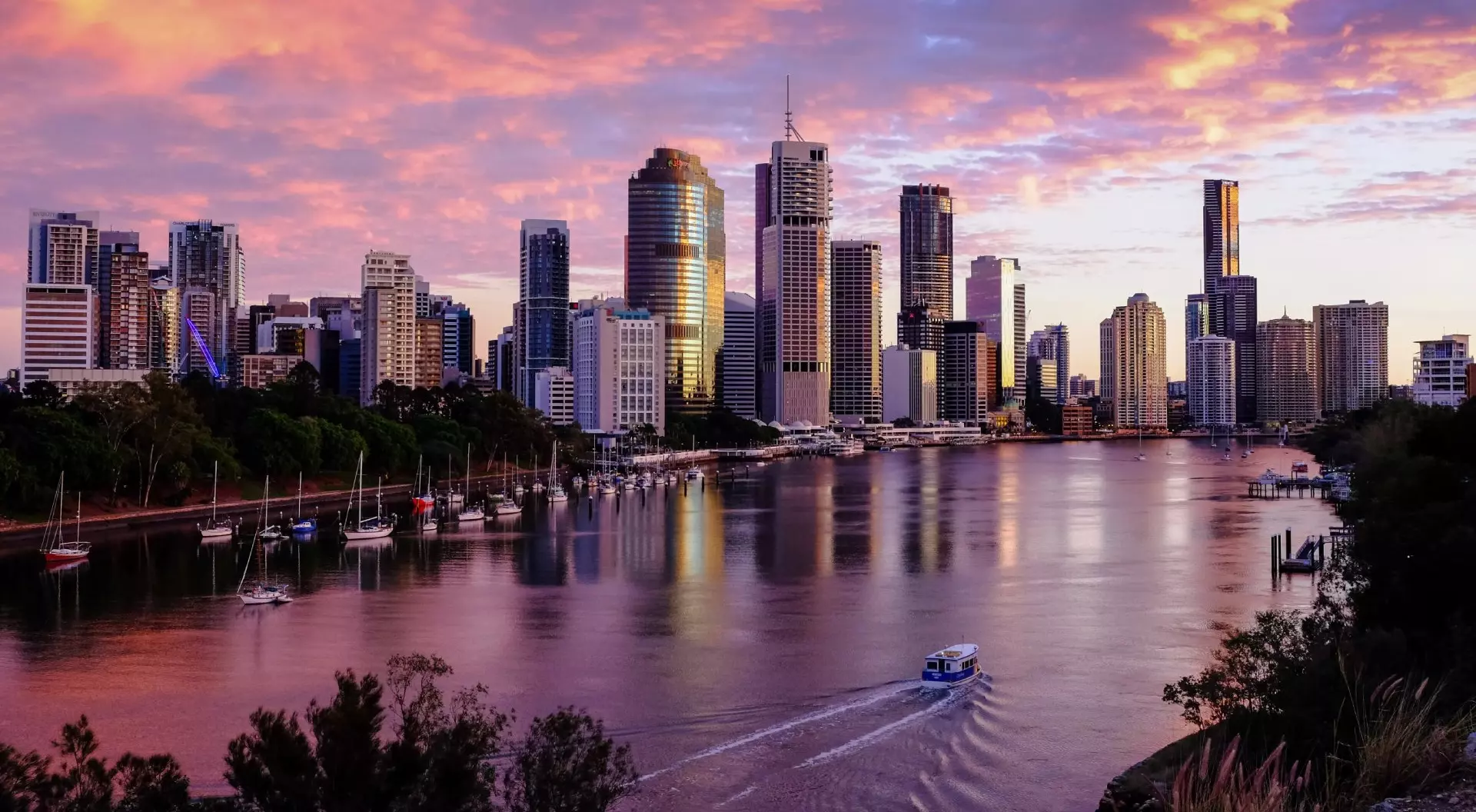 Brisbane, Australia View of Brisbane city from Kangaroo Point cliffs, Queensland, Australia