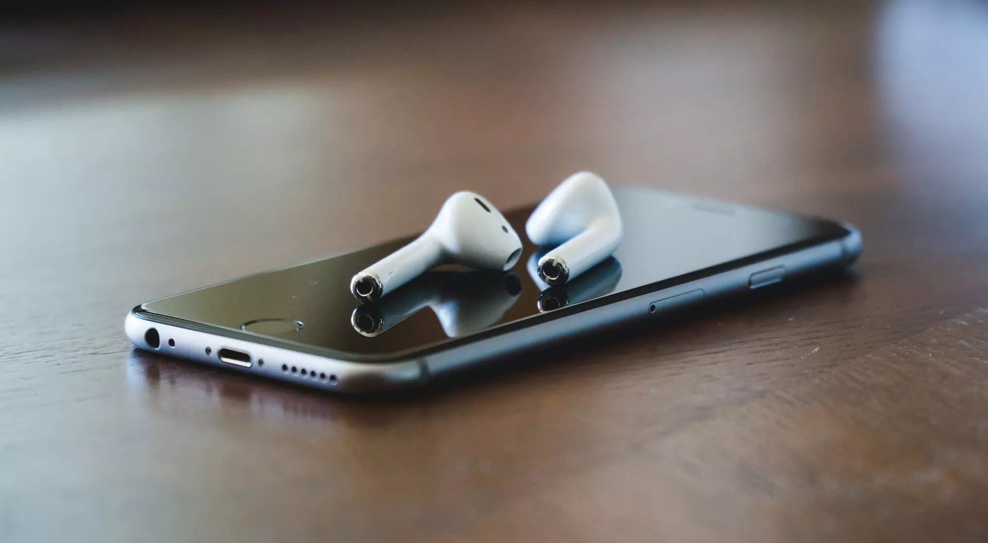 Calm Down & Listen Music during your trip, Goway Travel