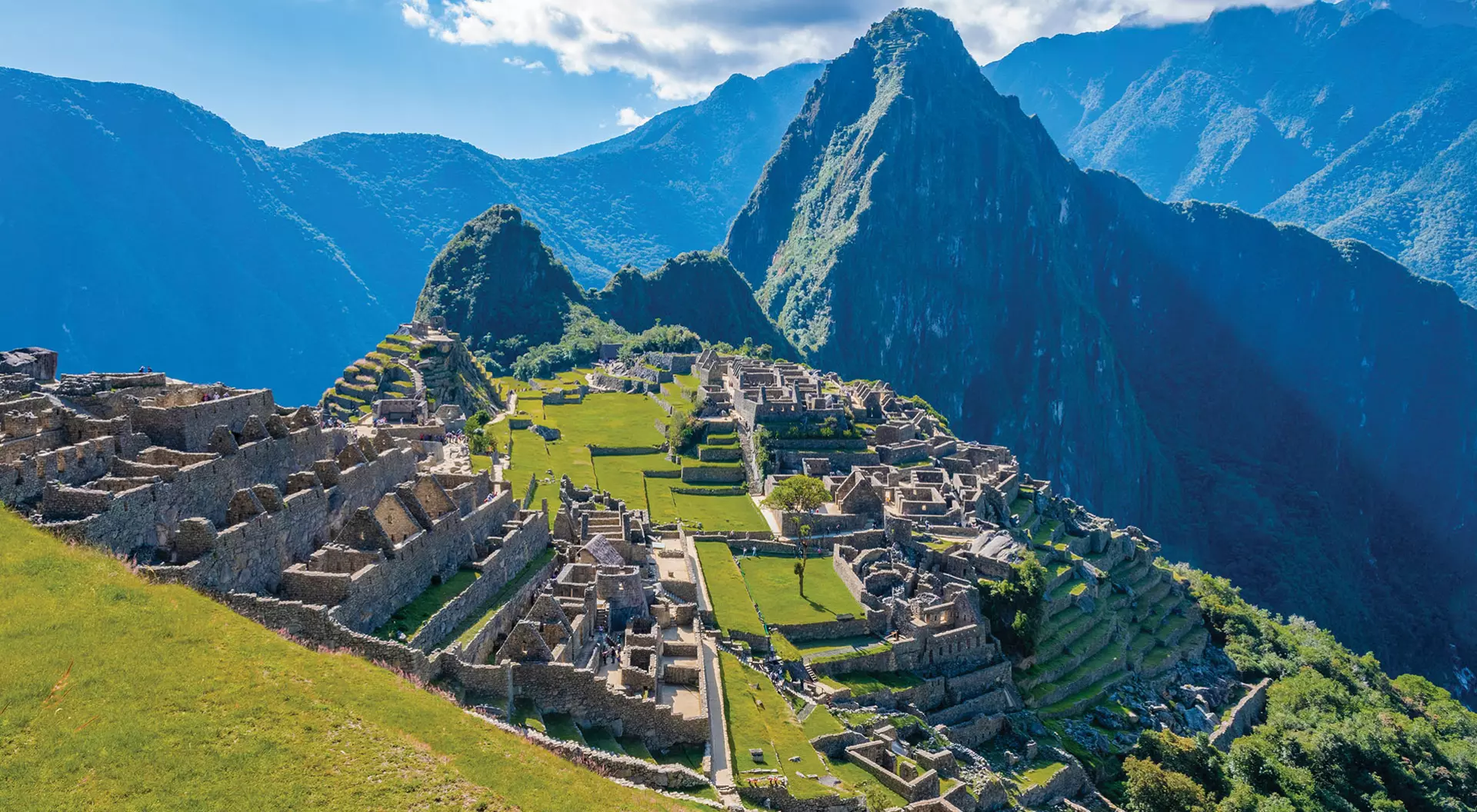 Machu Picchu, Peru Machu Picchu - Aerial view