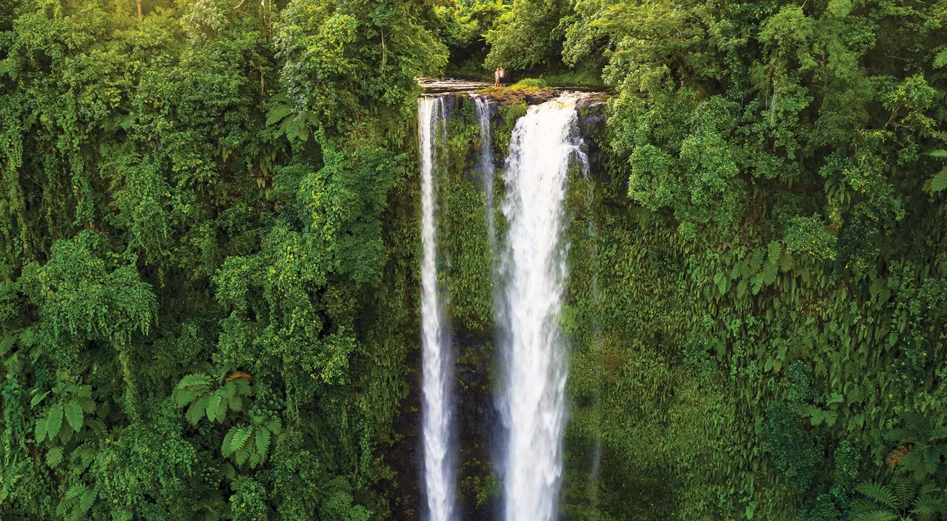 Located on the island of Apia, Fuipisia Waterfall plunges 55m (180 ft) into a pool below.