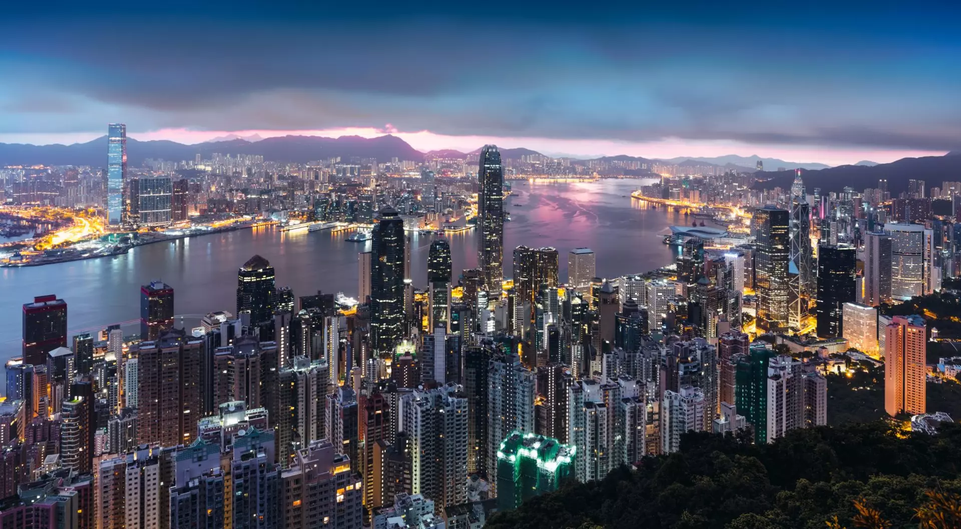 Hong Kong sunrise view from Victoria Peak, Hong Kong Tour