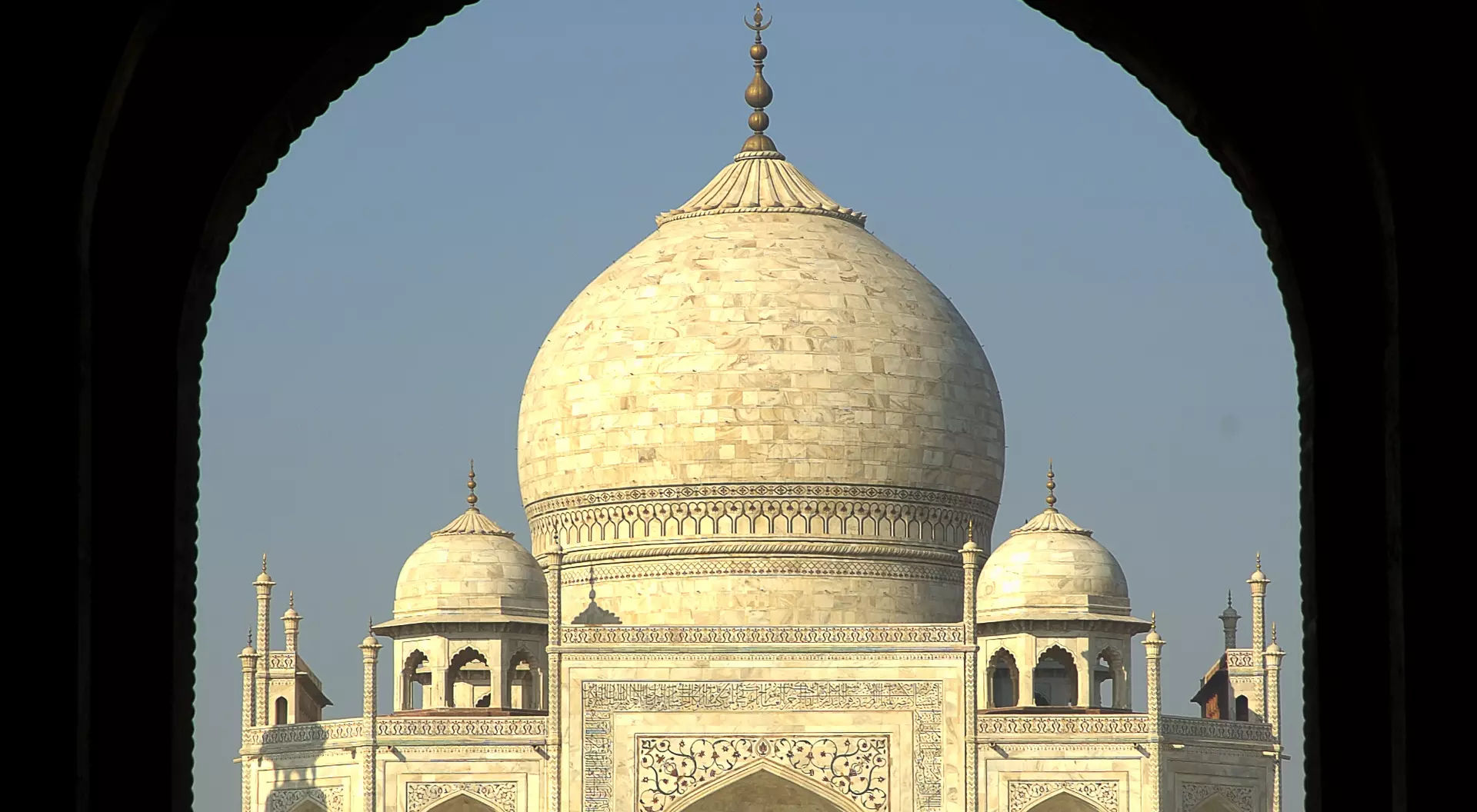 Anthony Saba - Taj Mahal in Agra, India, India Tour