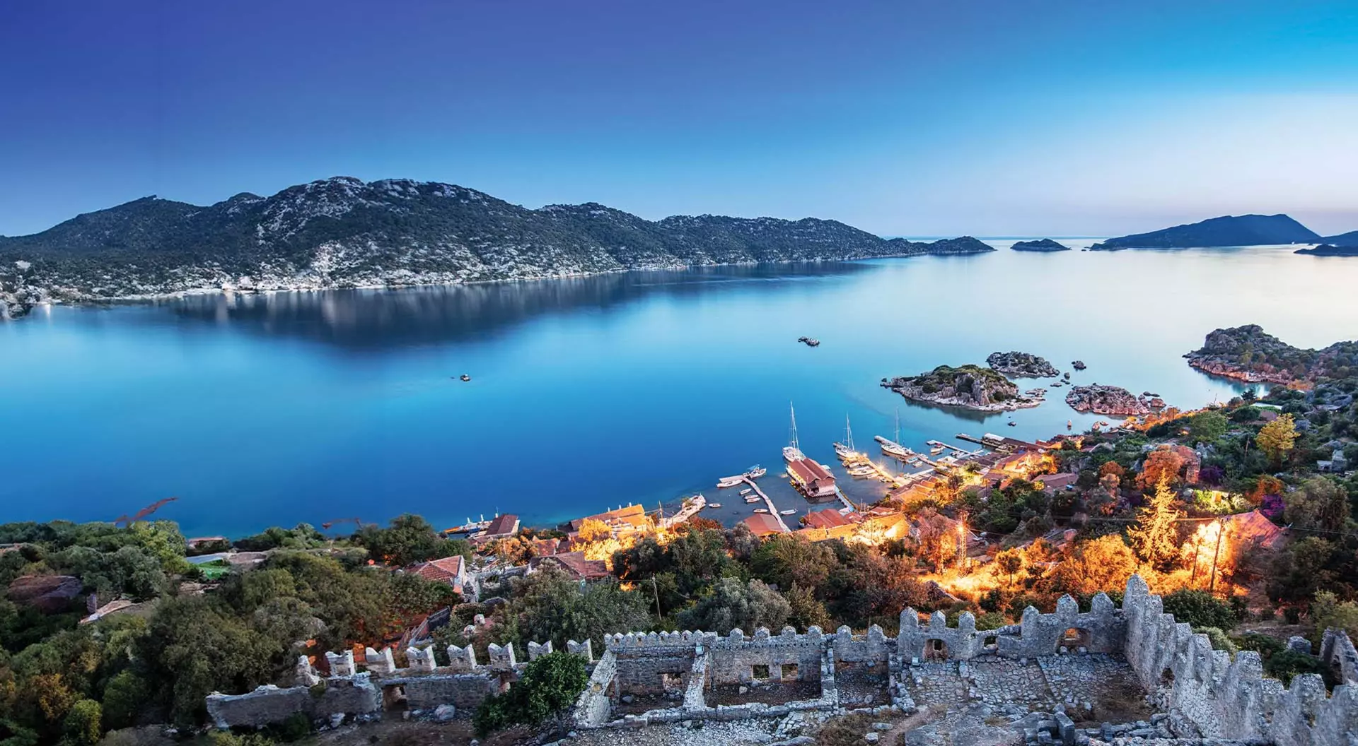 Antalya, Türkiye An aerial view of the coastal city of Antalya, the fifth-most populous city in Turkiye.