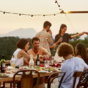 A group dining outdoors